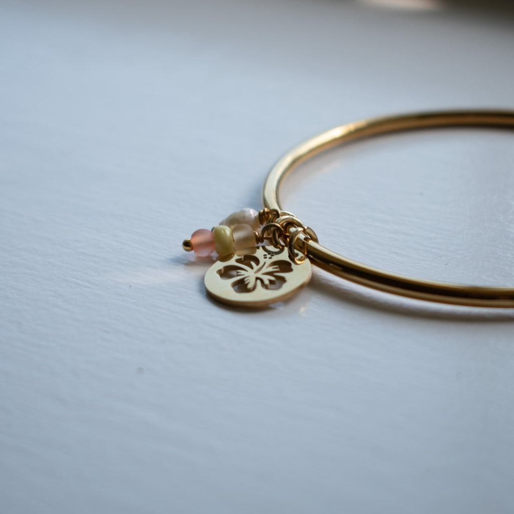 Gold Hibiscus Circle Charm Bangle